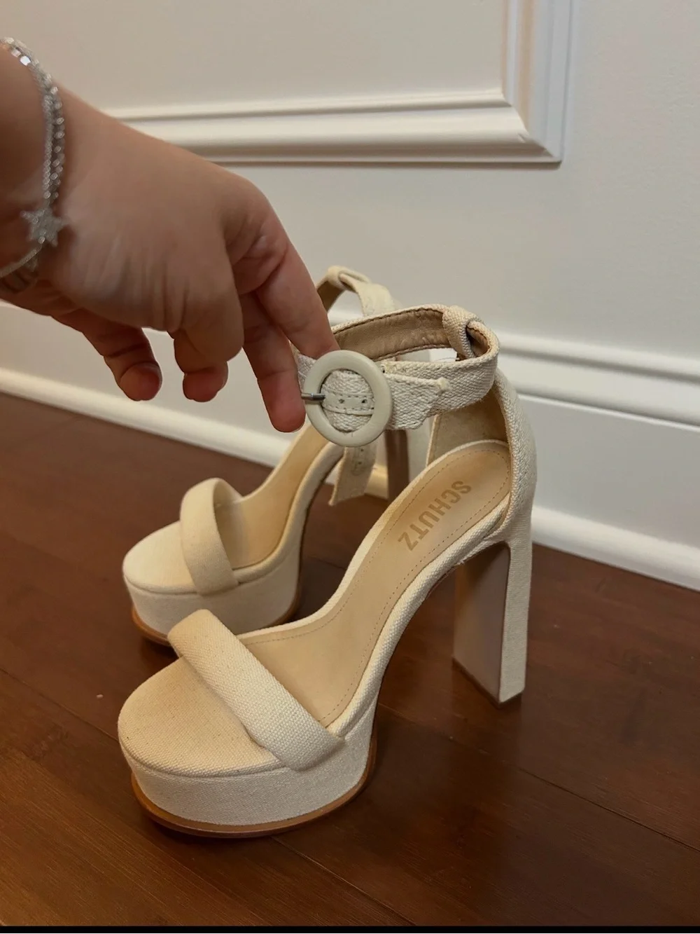 SCHUTZ Cream Platform Ankle-Strap Sandals